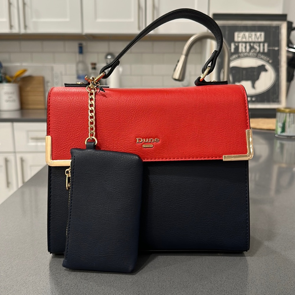 NWT DUNE SHOULDER PURSE